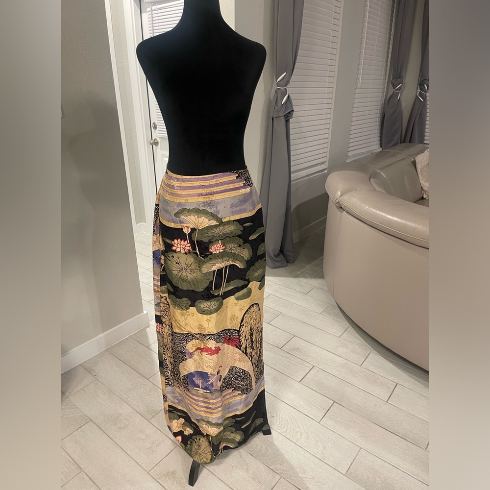Vintage Citron Santa Monica 100% silk Japanese print maxi skirt, size Small
